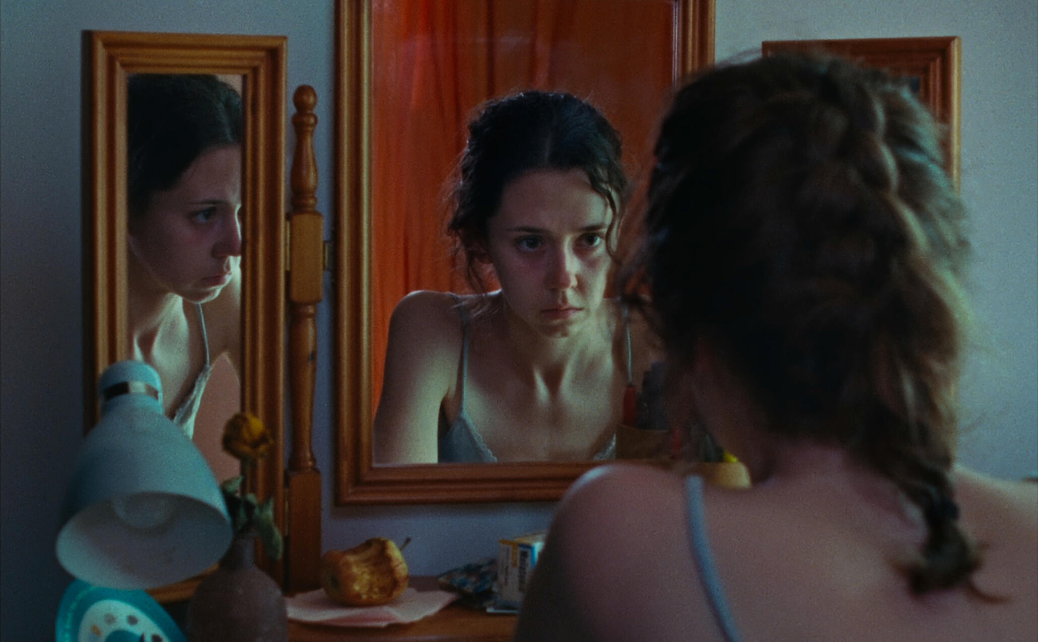 STANDSTILL NFTS Psychological Drama Director: Julie Lindhardt, Producer: Chiara Di Filippo ┈┈┈┈┈ Dialogue Editing, Foley Recording & Editing, Sound Design, Re-Recording Mixing Go to Link